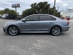 2018 Volkswagen Passat R-Line