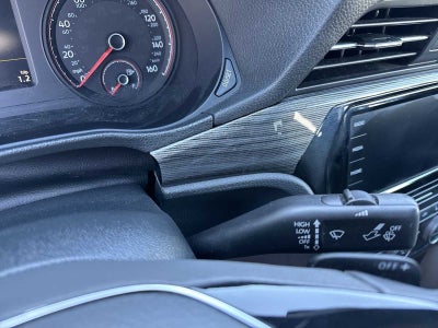 2022 Volkswagen Passat 2.0T R-Line