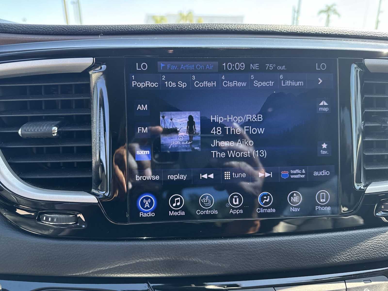 2017 Chrysler Pacifica Touring-L