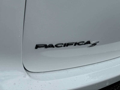 2024 Chrysler Pacifica Hybrid S Appearance Pkg