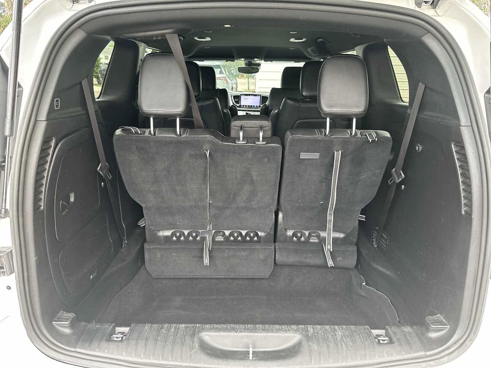 2024 Chrysler Pacifica Hybrid S Appearance Pkg