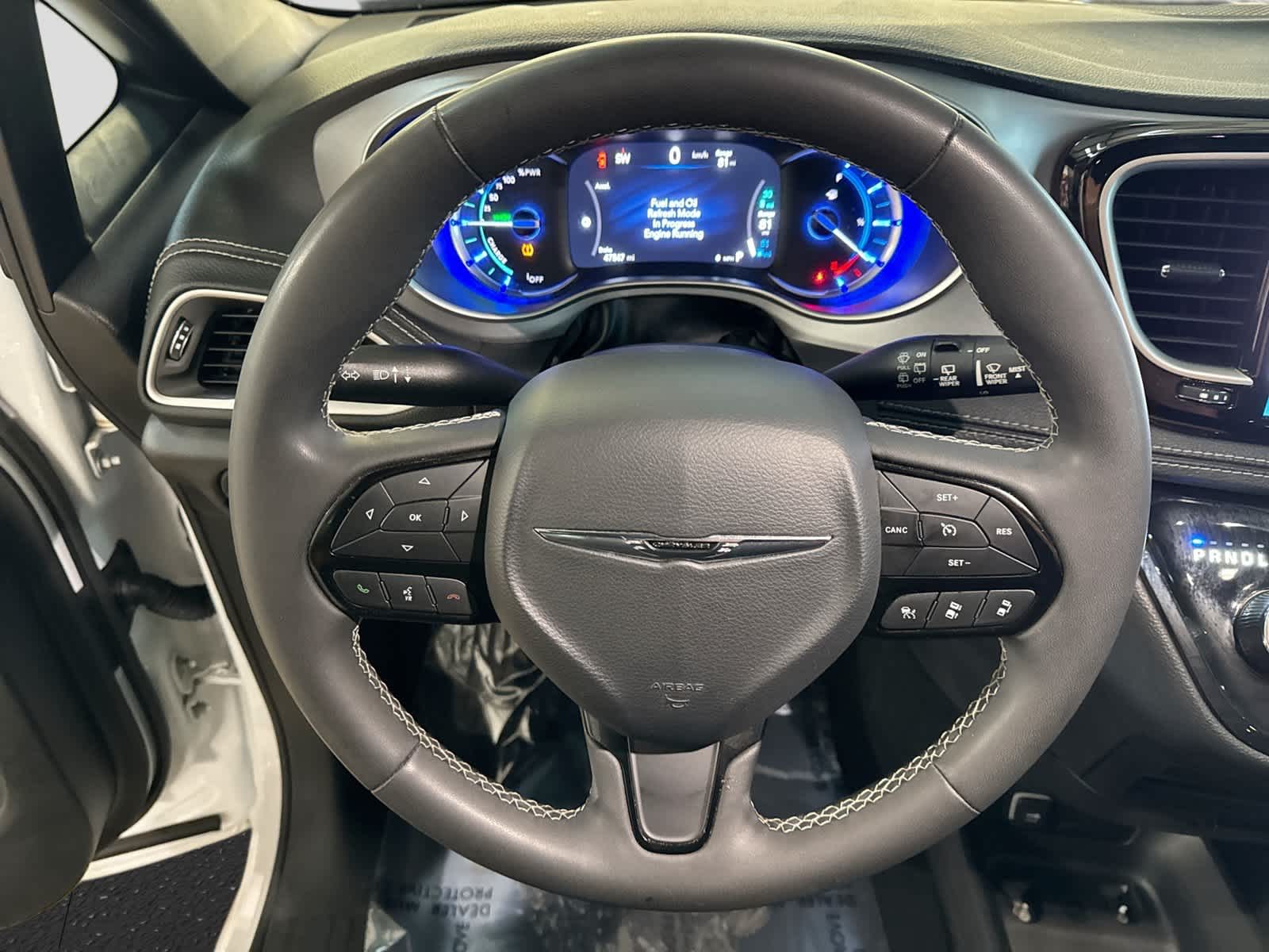 2024 Chrysler Pacifica Hybrid S Appearance Pkg