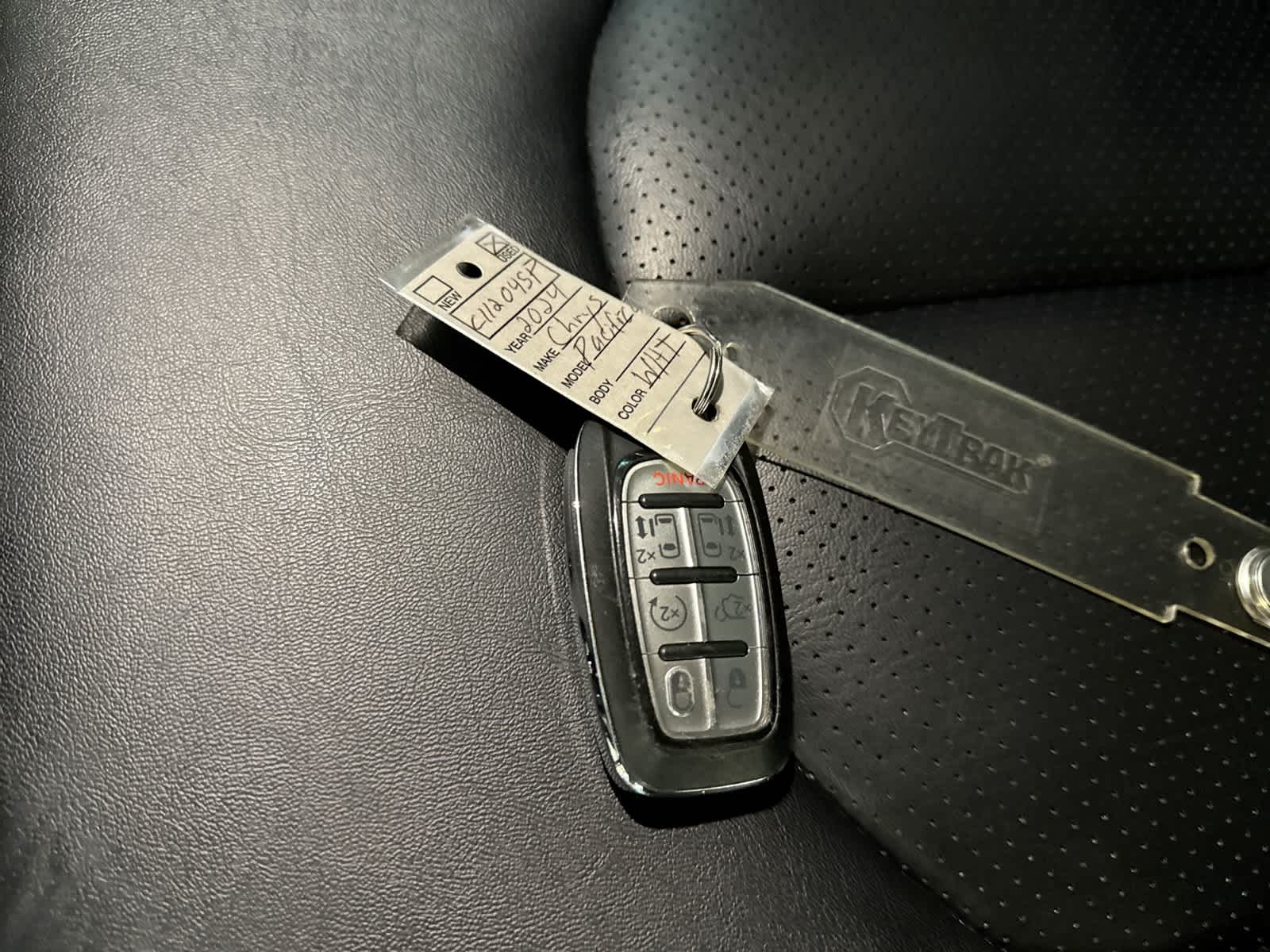 2024 Chrysler Pacifica Hybrid S Appearance Pkg
