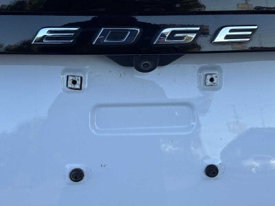 2023 Ford Edge SE
