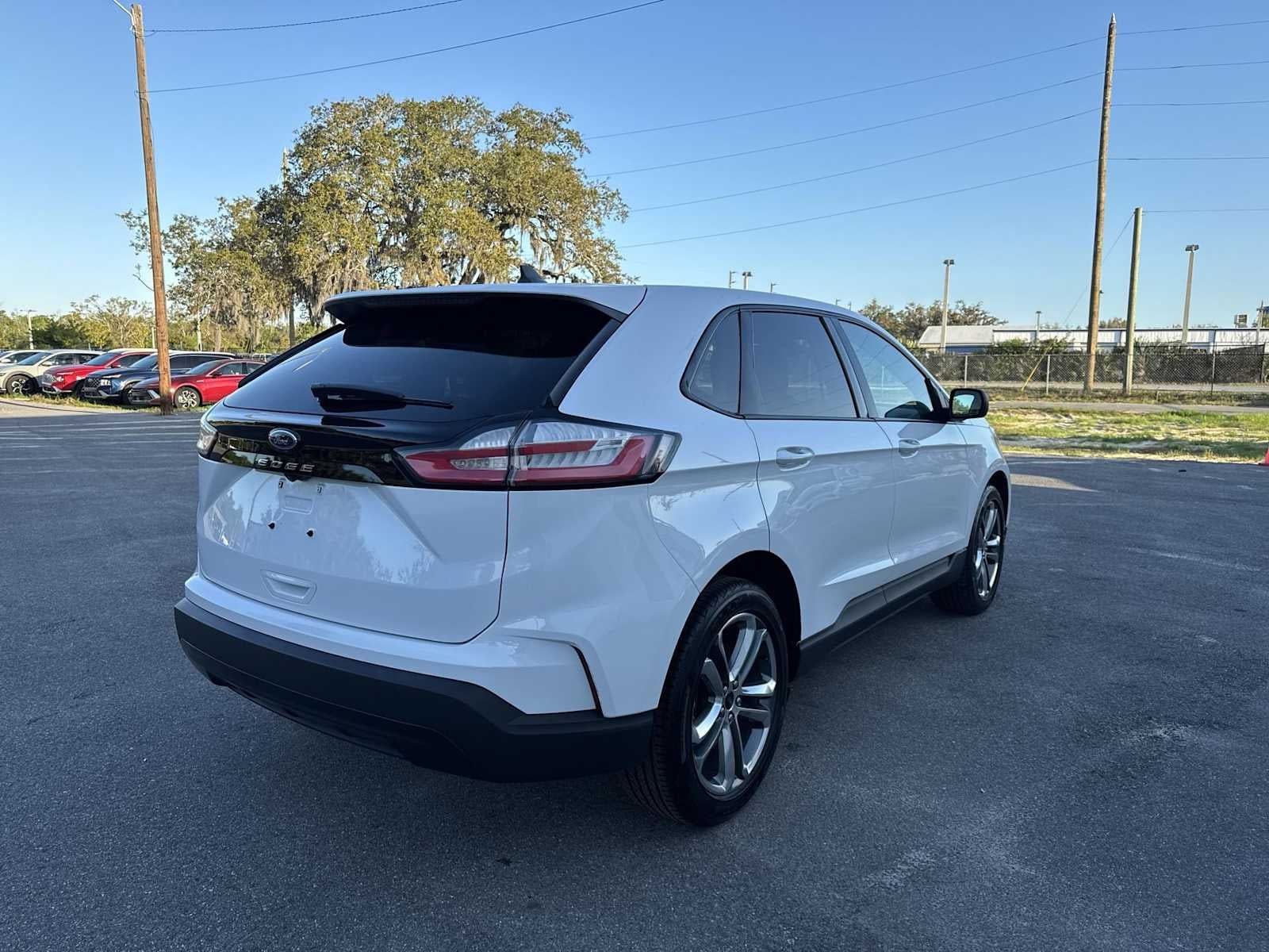2023 Ford Edge SE