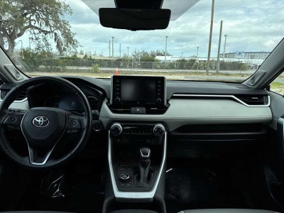 2020 Toyota RAV4 Limited