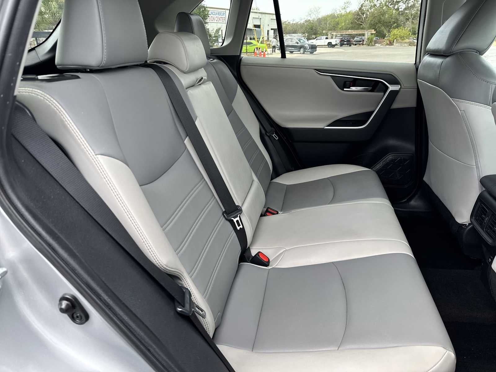 2020 Toyota RAV4 Limited