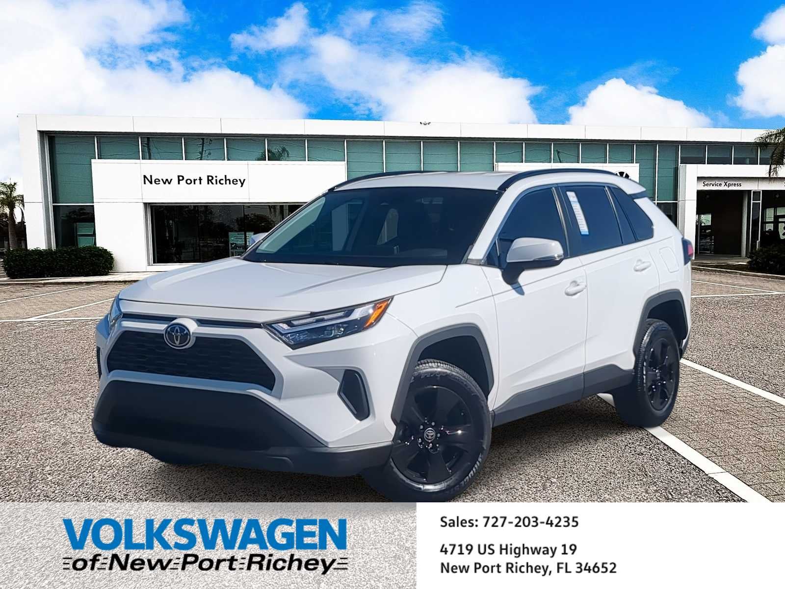 2022 Toyota RAV4 XLE