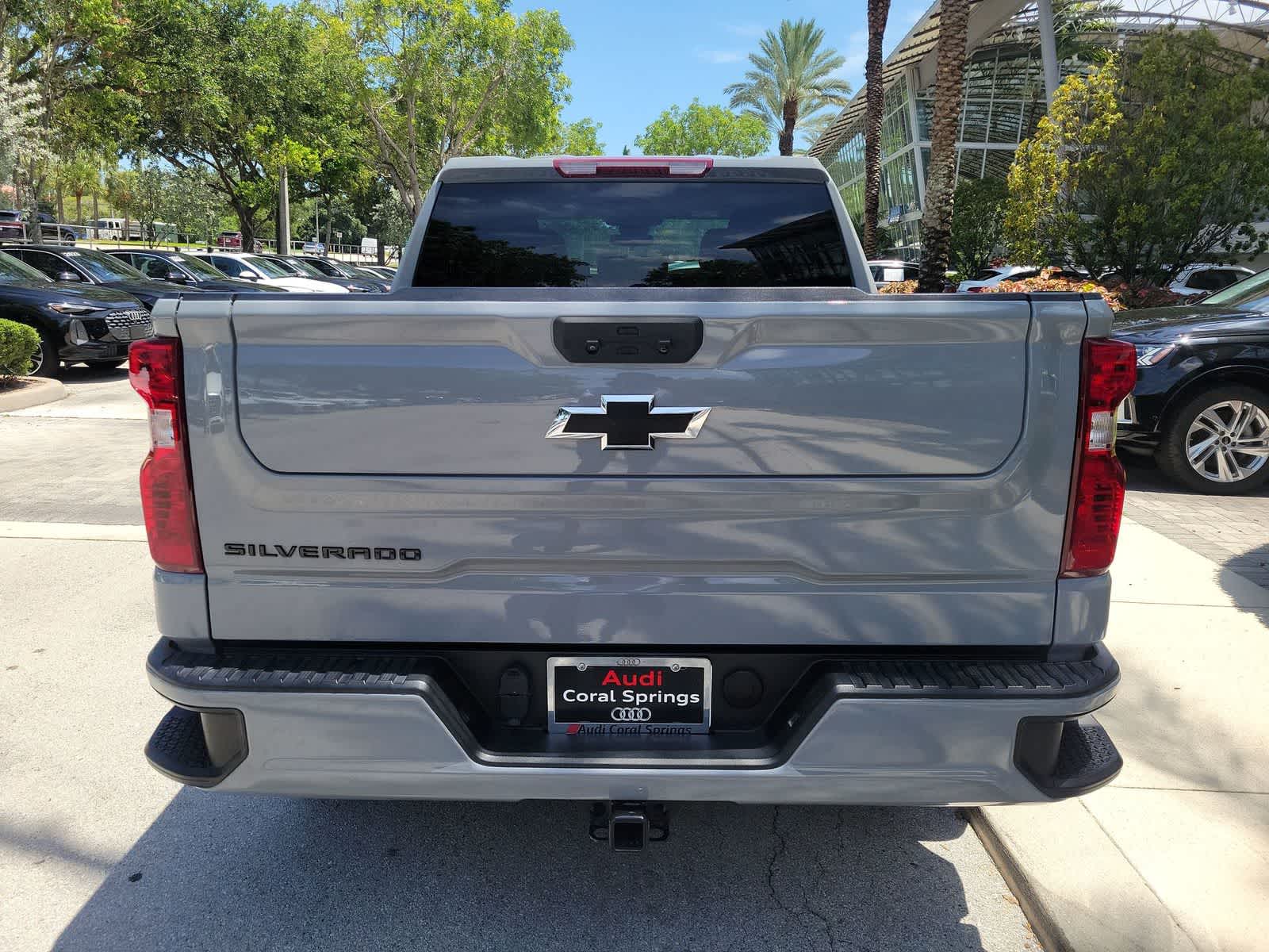 2024 Chevrolet Silverado 1500 Custom