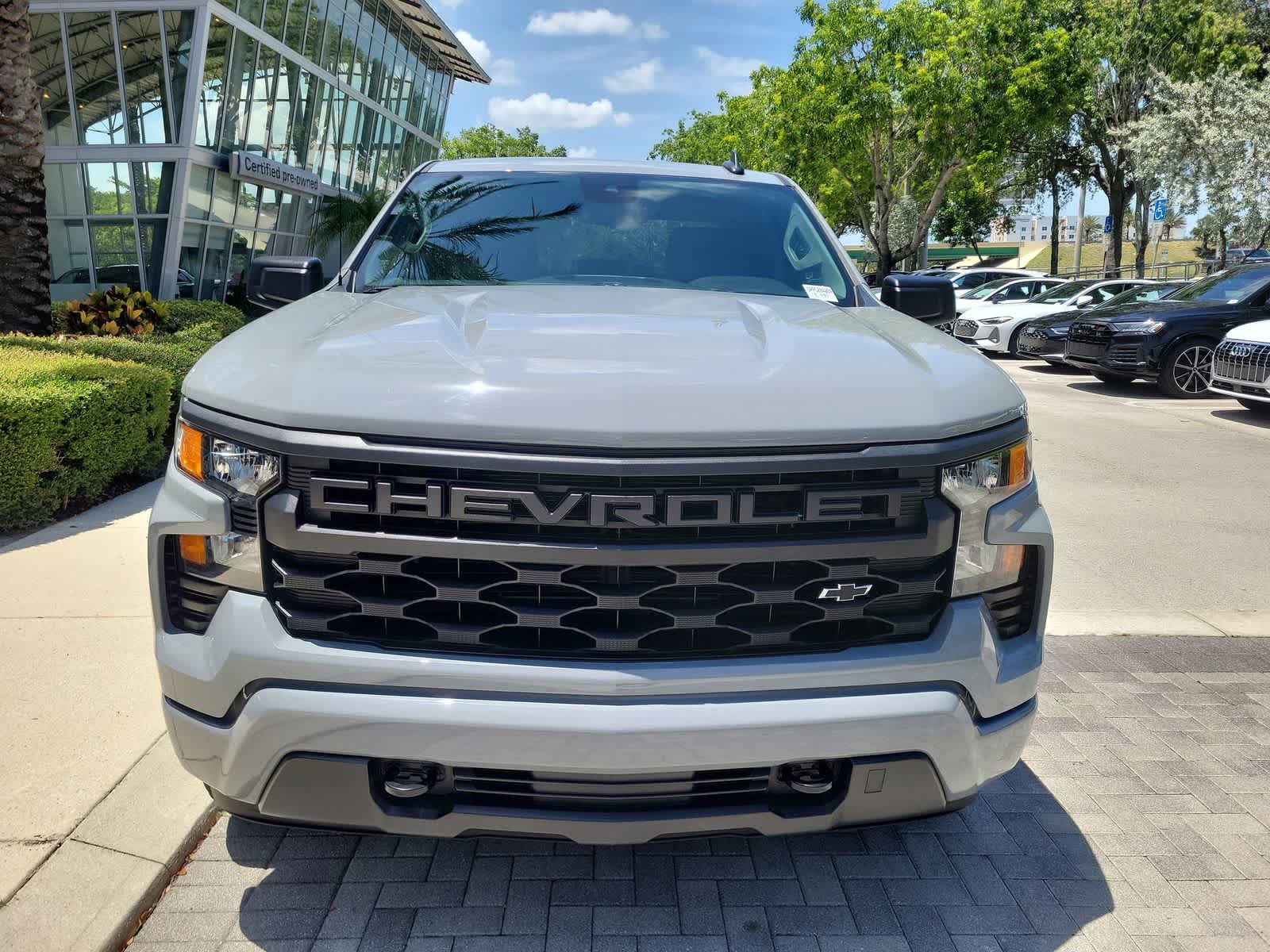 2024 Chevrolet Silverado 1500 Custom