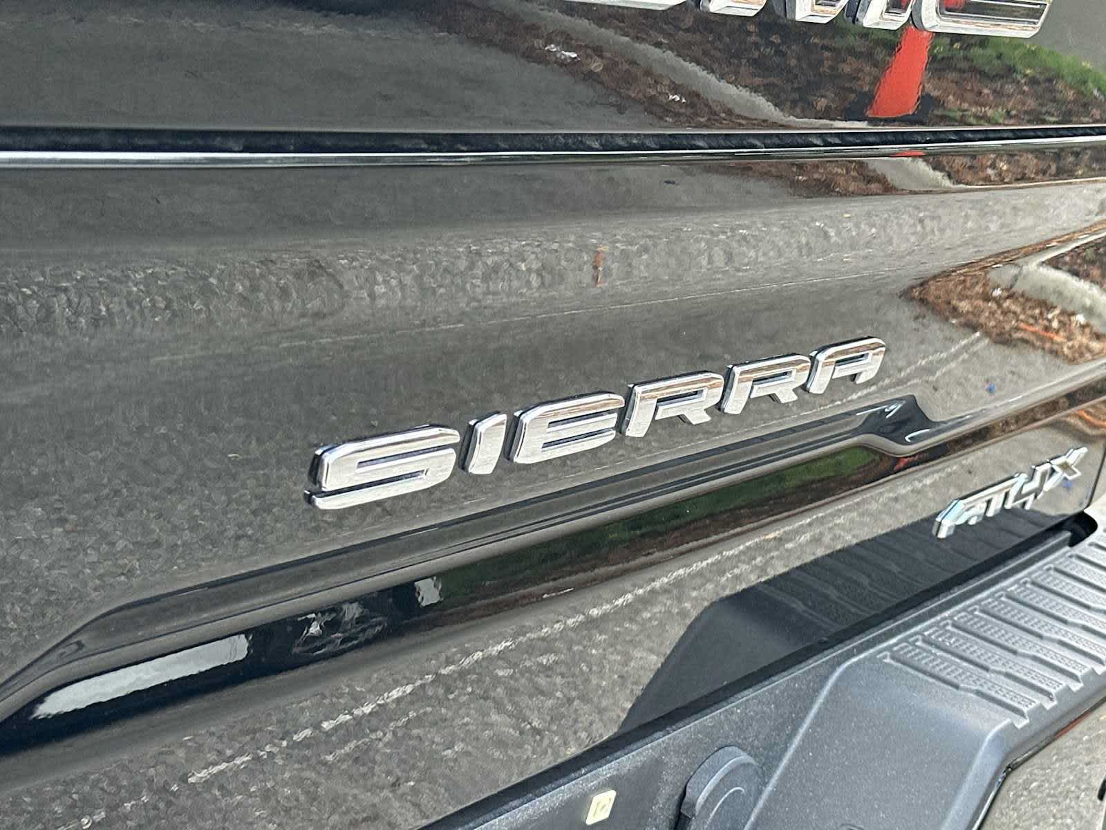 2023 GMC Sierra 1500 AT4X