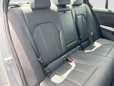 2025 BMW 330i xDrive 330i xDrive