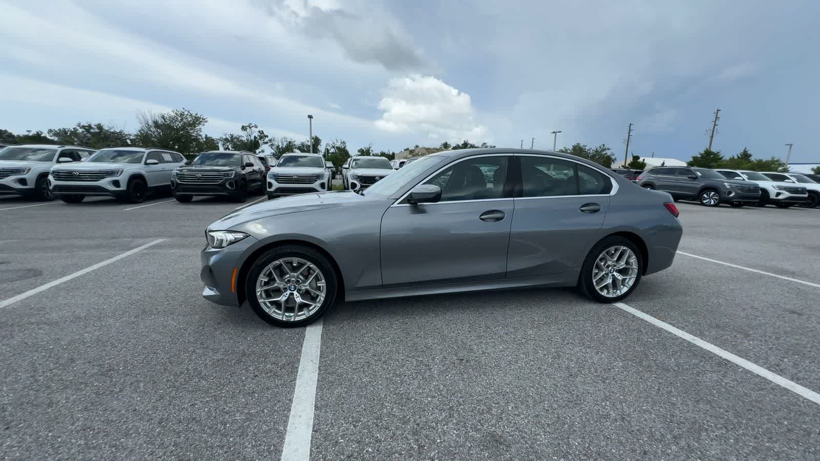 2025 BMW 330i xDrive 330i xDrive