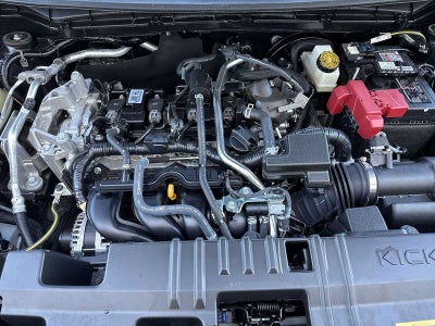 2025 Nissan Kicks S