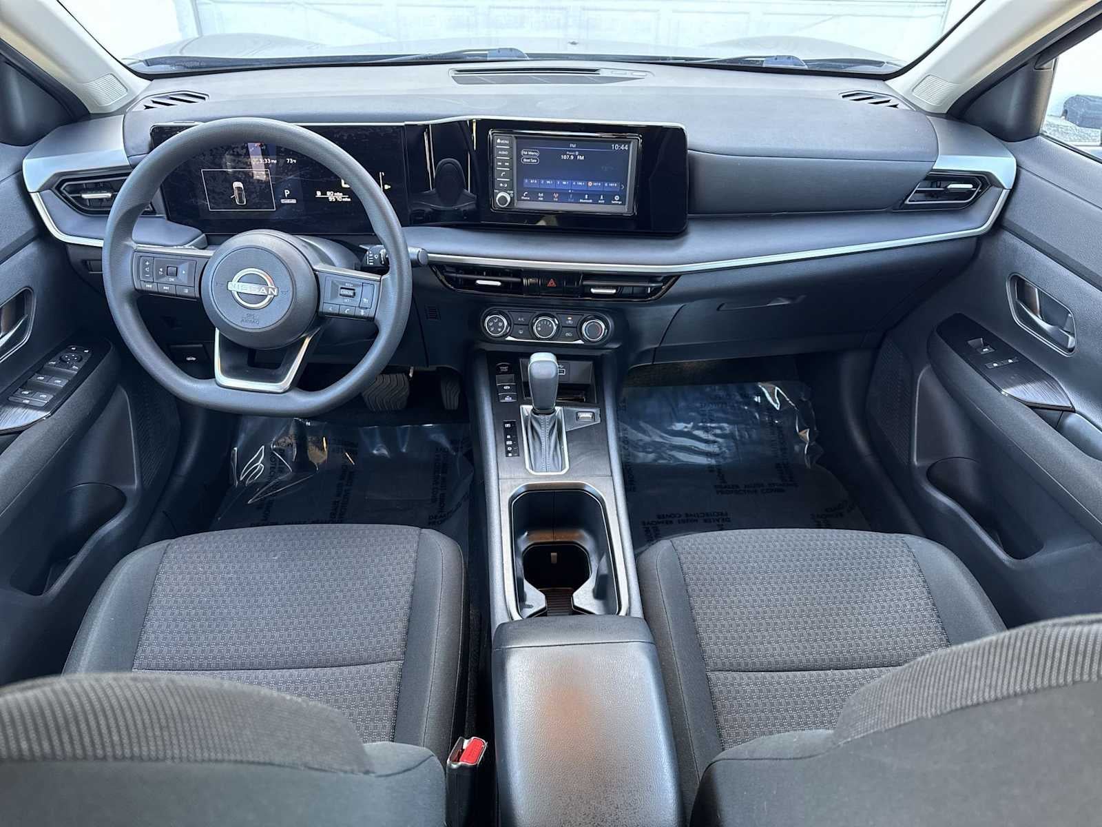 2025 Nissan Kicks S
