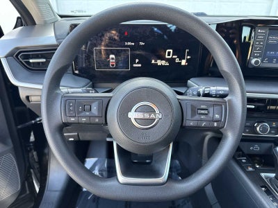 2025 Nissan Kicks S