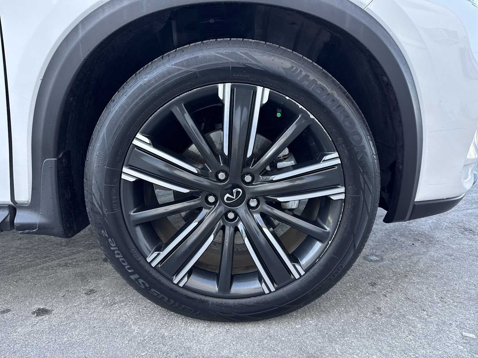 2021 INFINITI QX50 LUXE