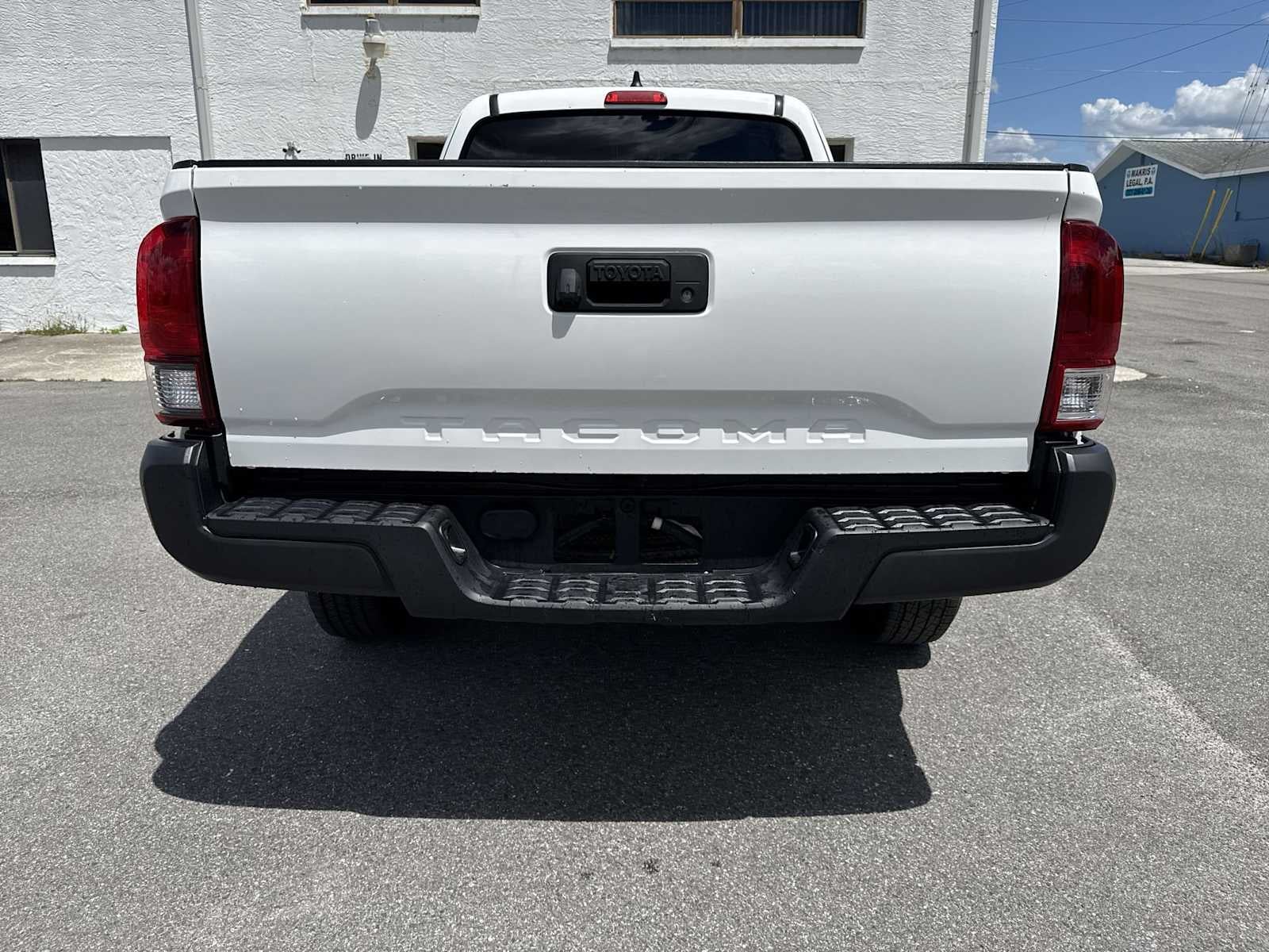 2022 Toyota Tacoma SR