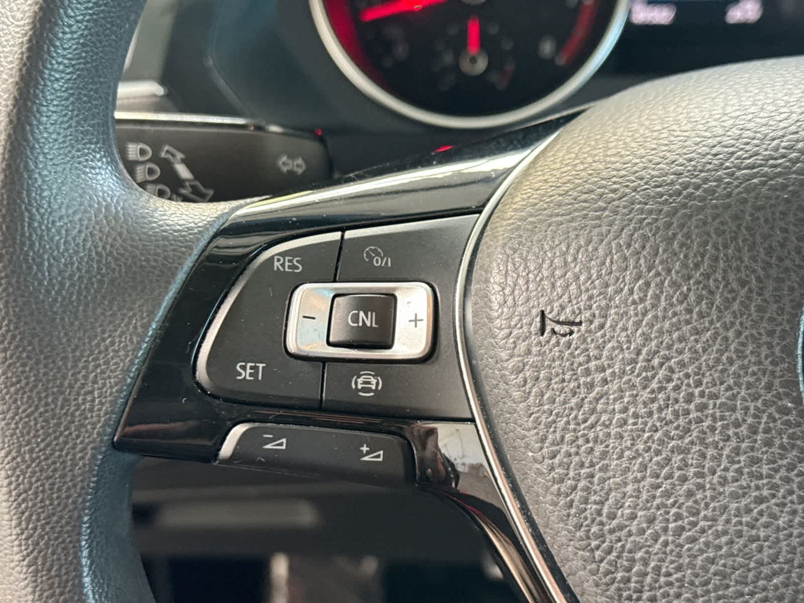 2019 Volkswagen Tiguan S