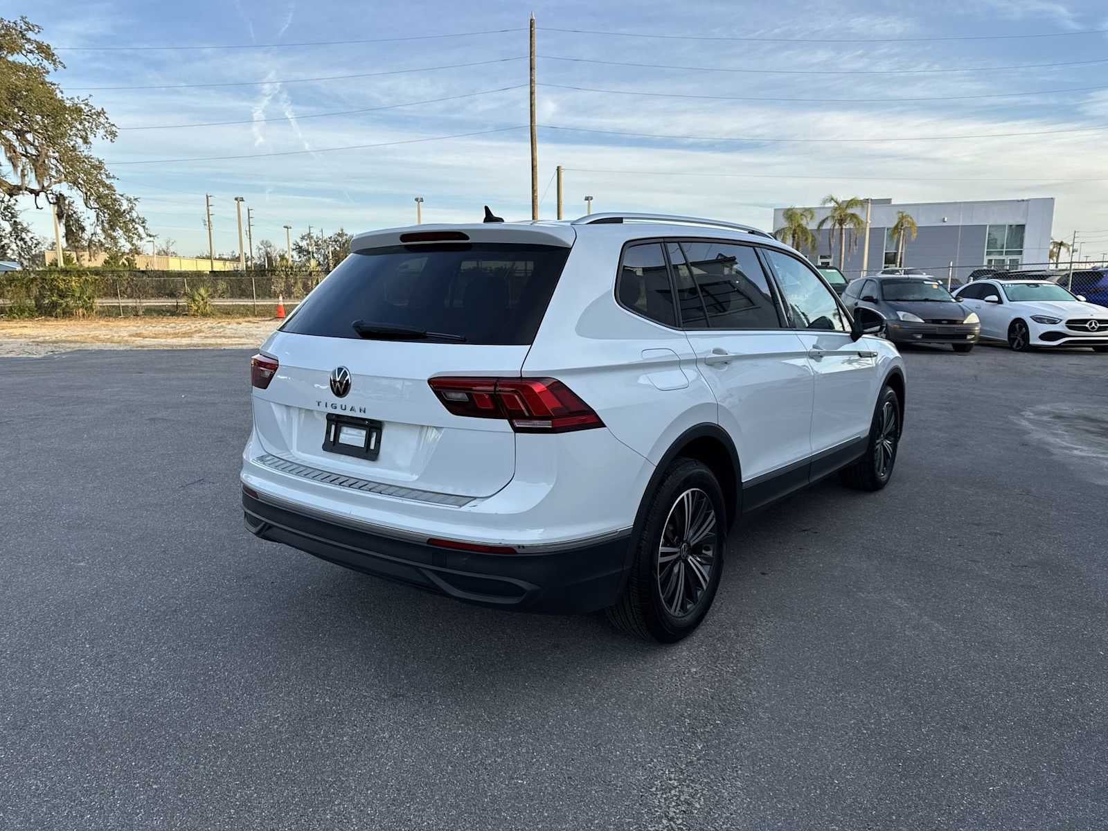 2024 Volkswagen Tiguan SE