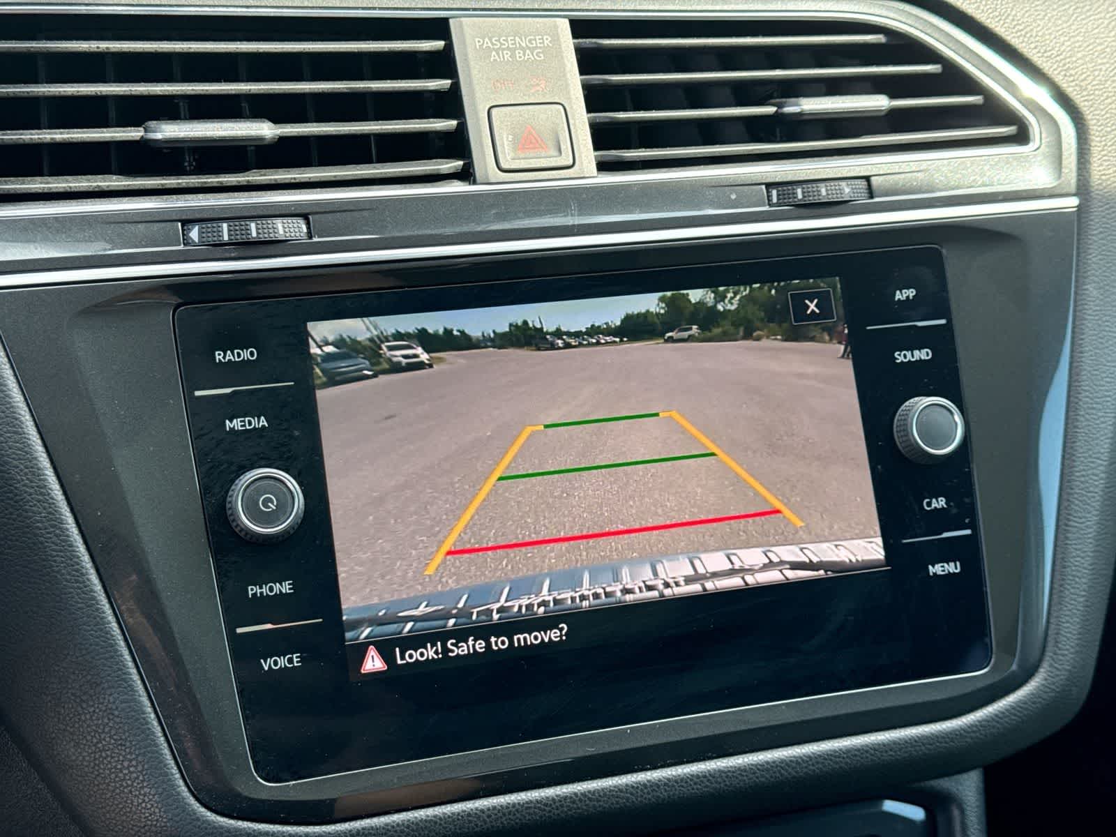 2022 Volkswagen Tiguan SE