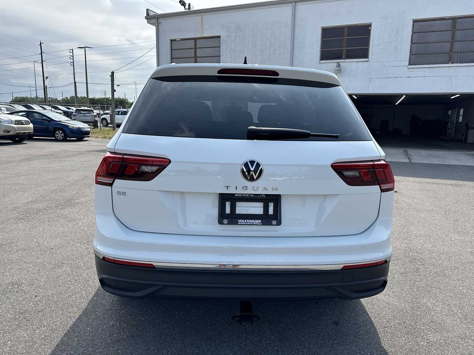 2022 Volkswagen Tiguan SE