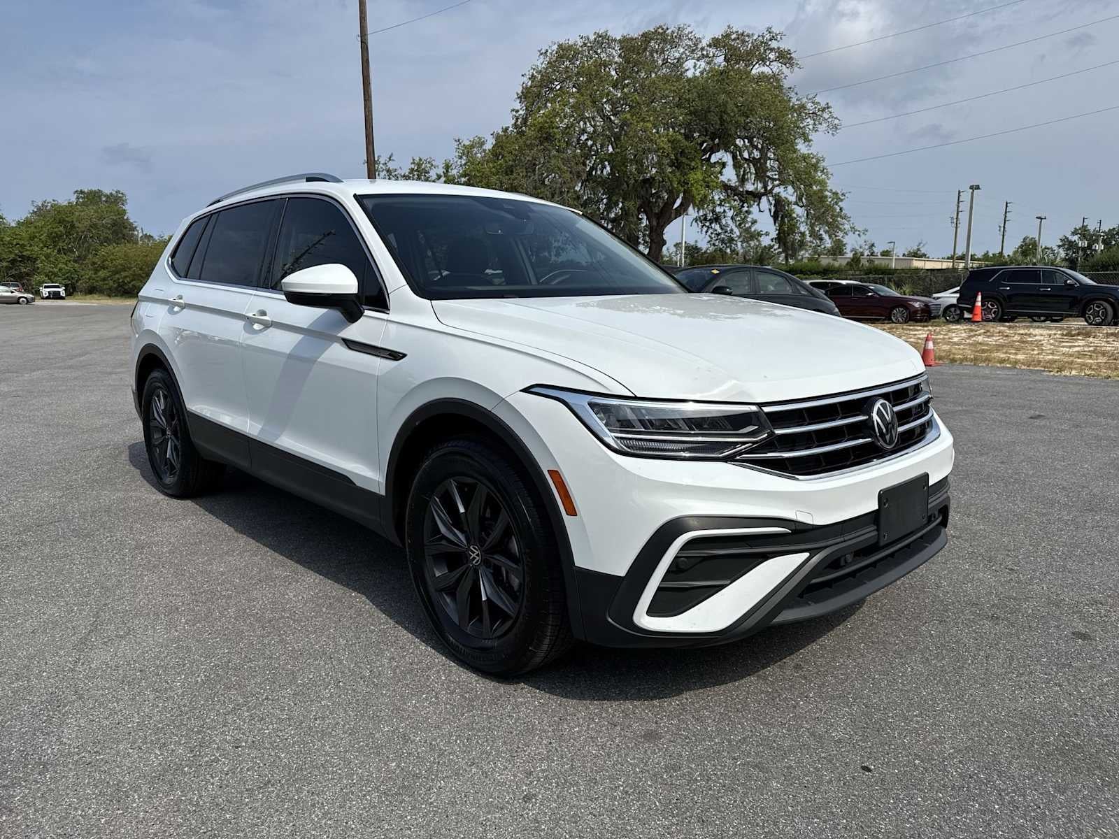 2022 Volkswagen Tiguan SE