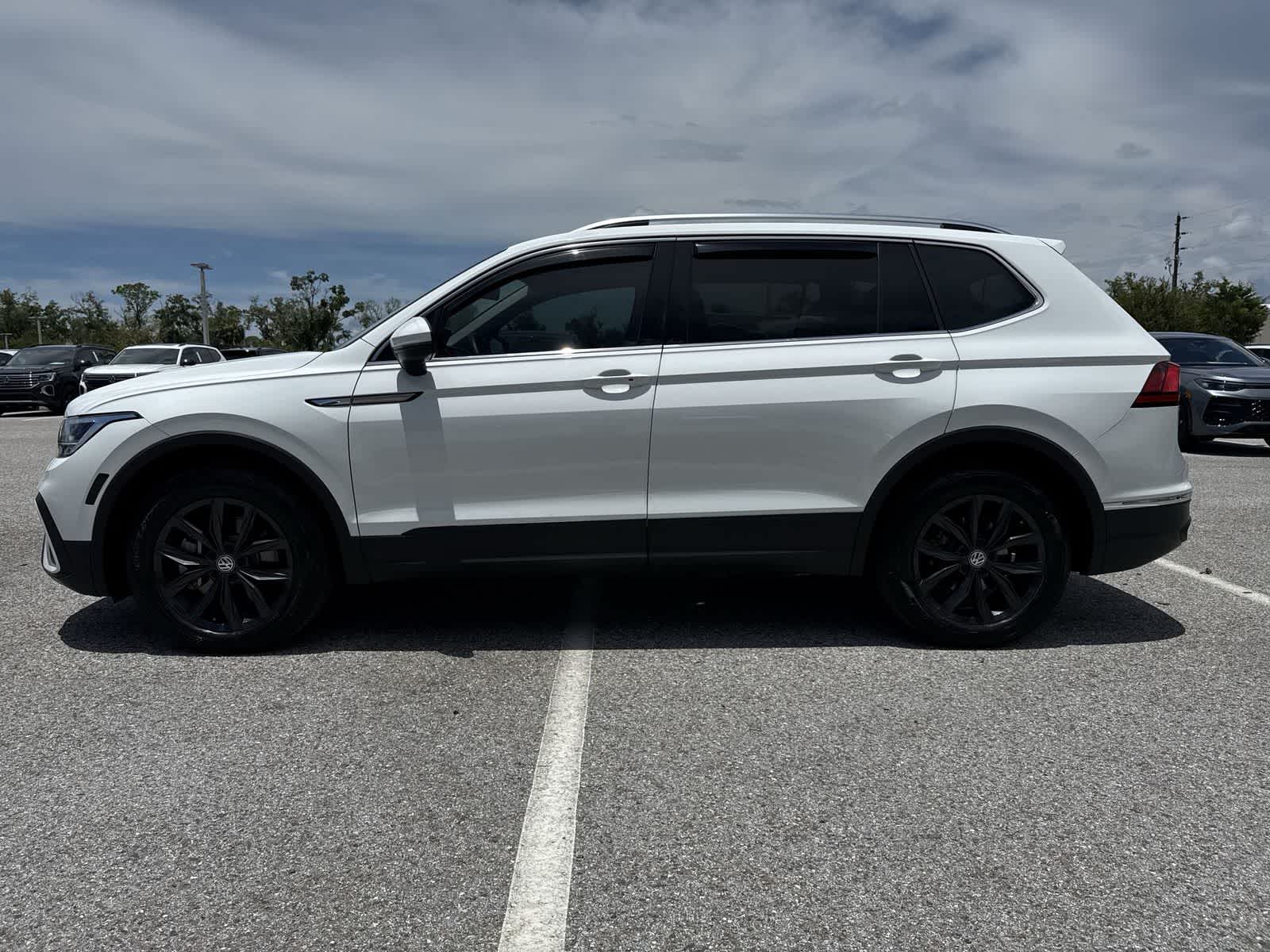 2024 Volkswagen Tiguan SE
