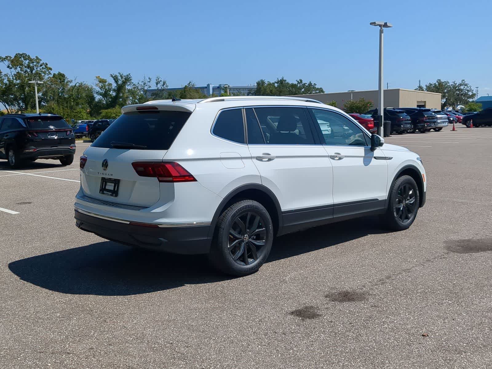2024 Volkswagen Tiguan SE