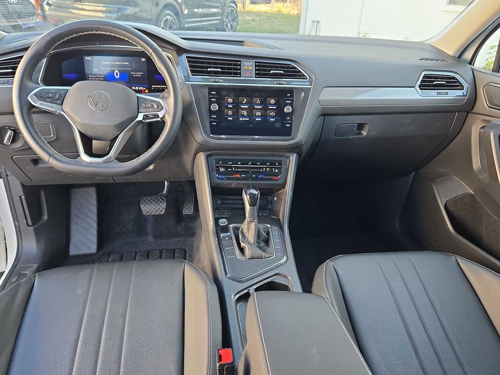 2022 Volkswagen Tiguan SE