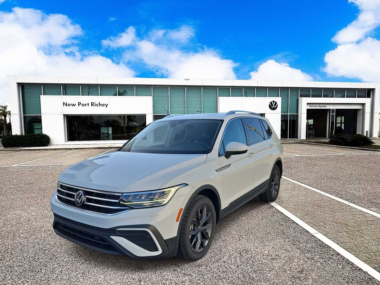 2022 Volkswagen Tiguan SE