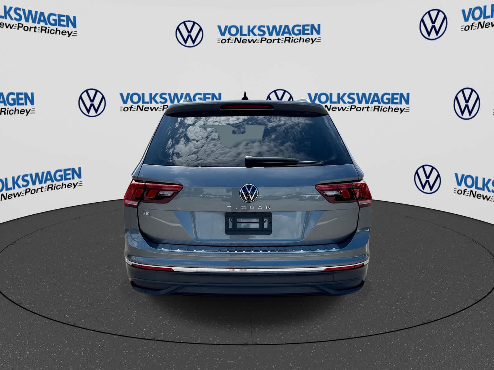 2023 Volkswagen Tiguan SE