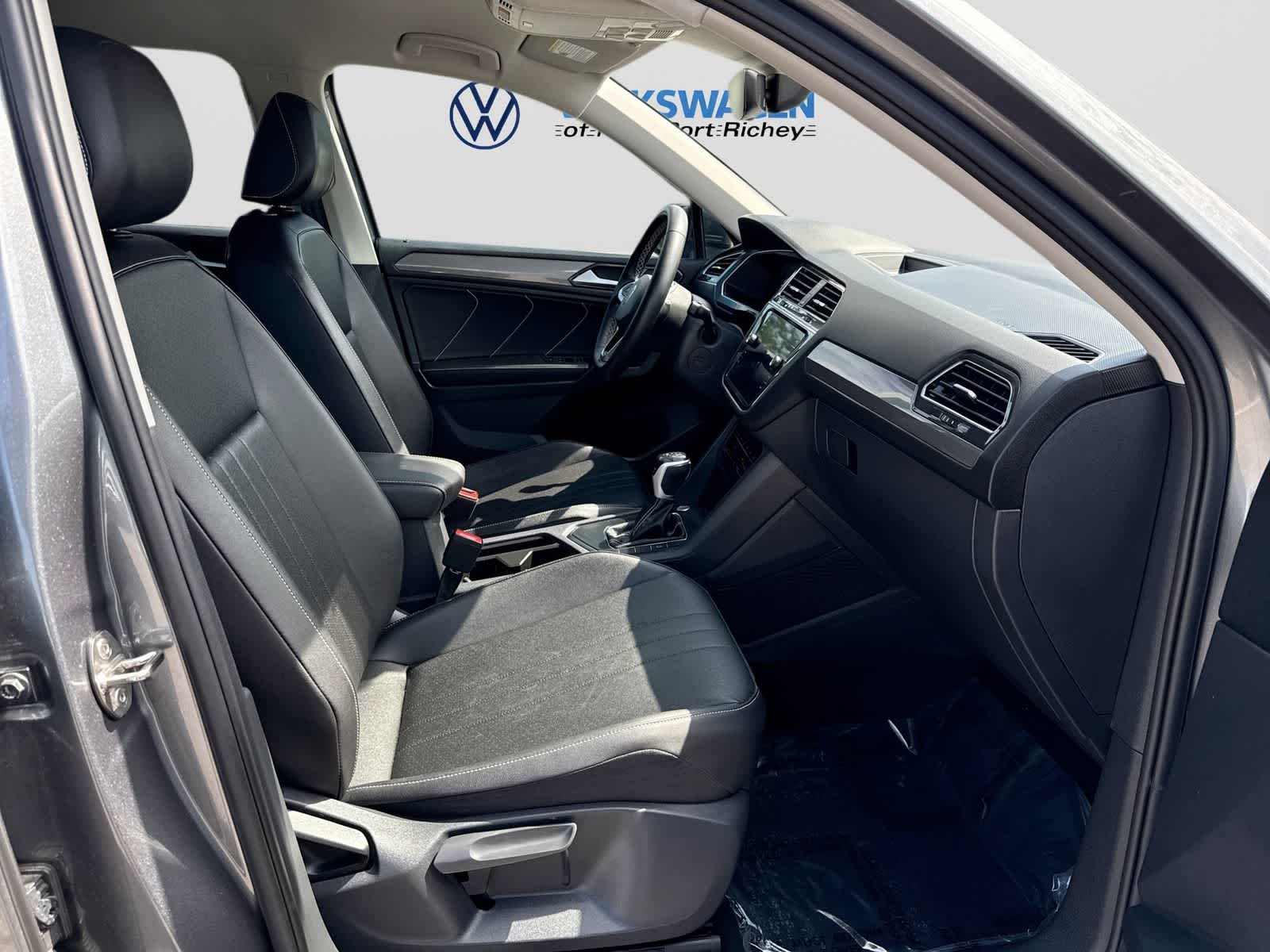 2023 Volkswagen Tiguan SE