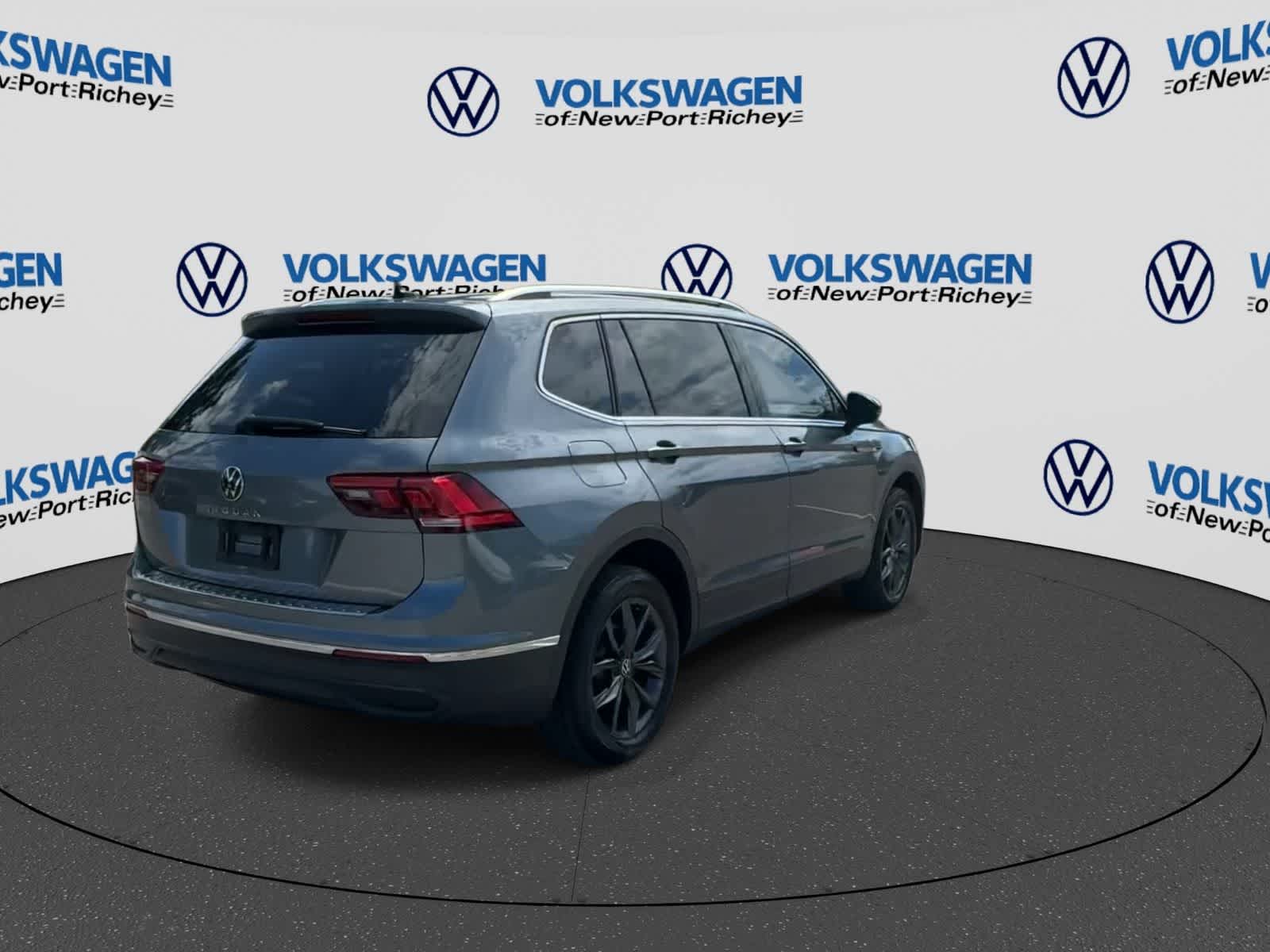 2023 Volkswagen Tiguan SE