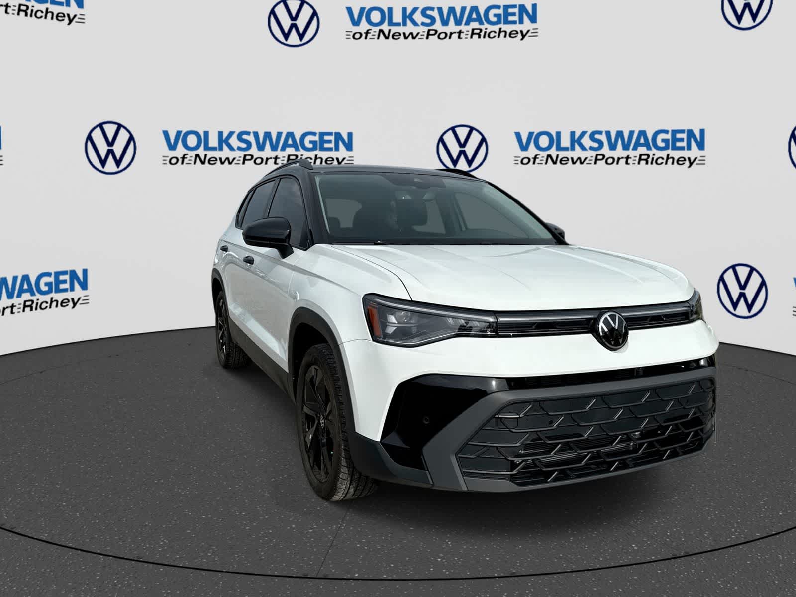 2026 Volkswagen Taos 1.5T SE Black