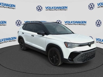 2026 Volkswagen Taos 1.5T SE Black