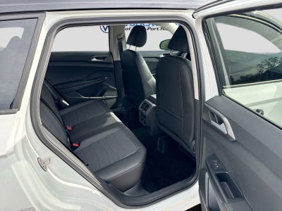 2026 Volkswagen Taos 1.5T SE Black