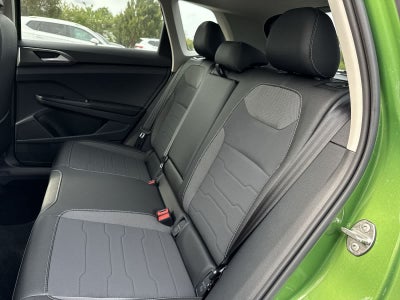 2026 Volkswagen Taos 1.5T SE Black