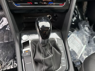 2026 Volkswagen Taos 1.5T SE Black