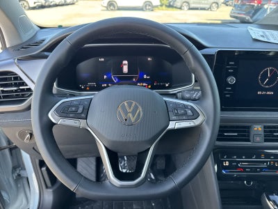 2026 Volkswagen Taos 1.5T SE Black