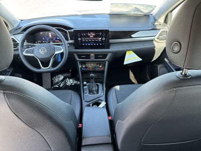 2026 Volkswagen Taos 1.5T SE Black