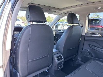 2026 Volkswagen Taos 1.5T SE Black