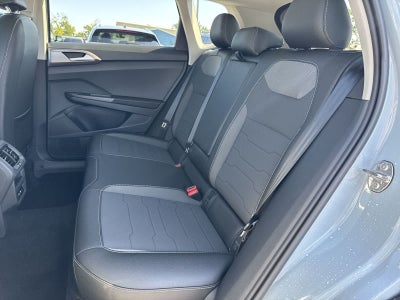 2026 Volkswagen Taos 1.5T SE Black