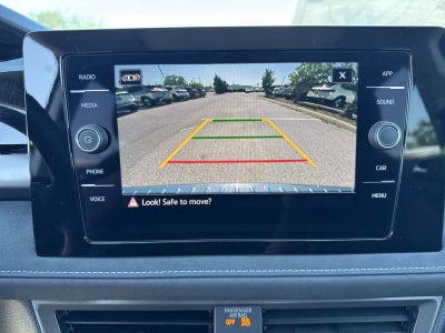 2026 Volkswagen Taos 1.5T SE Black