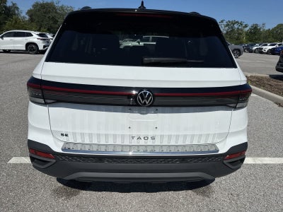 2026 Volkswagen Taos 1.5T SE Black
