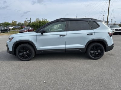 2026 Volkswagen Taos 1.5T SE Black