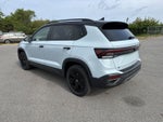 2026 Volkswagen Taos 1.5T SE Black