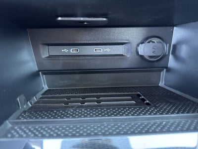 2026 Volkswagen Taos 1.5T SE Black