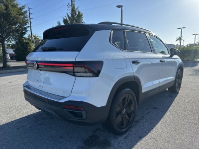 2026 Volkswagen Taos 1.5T SE Black