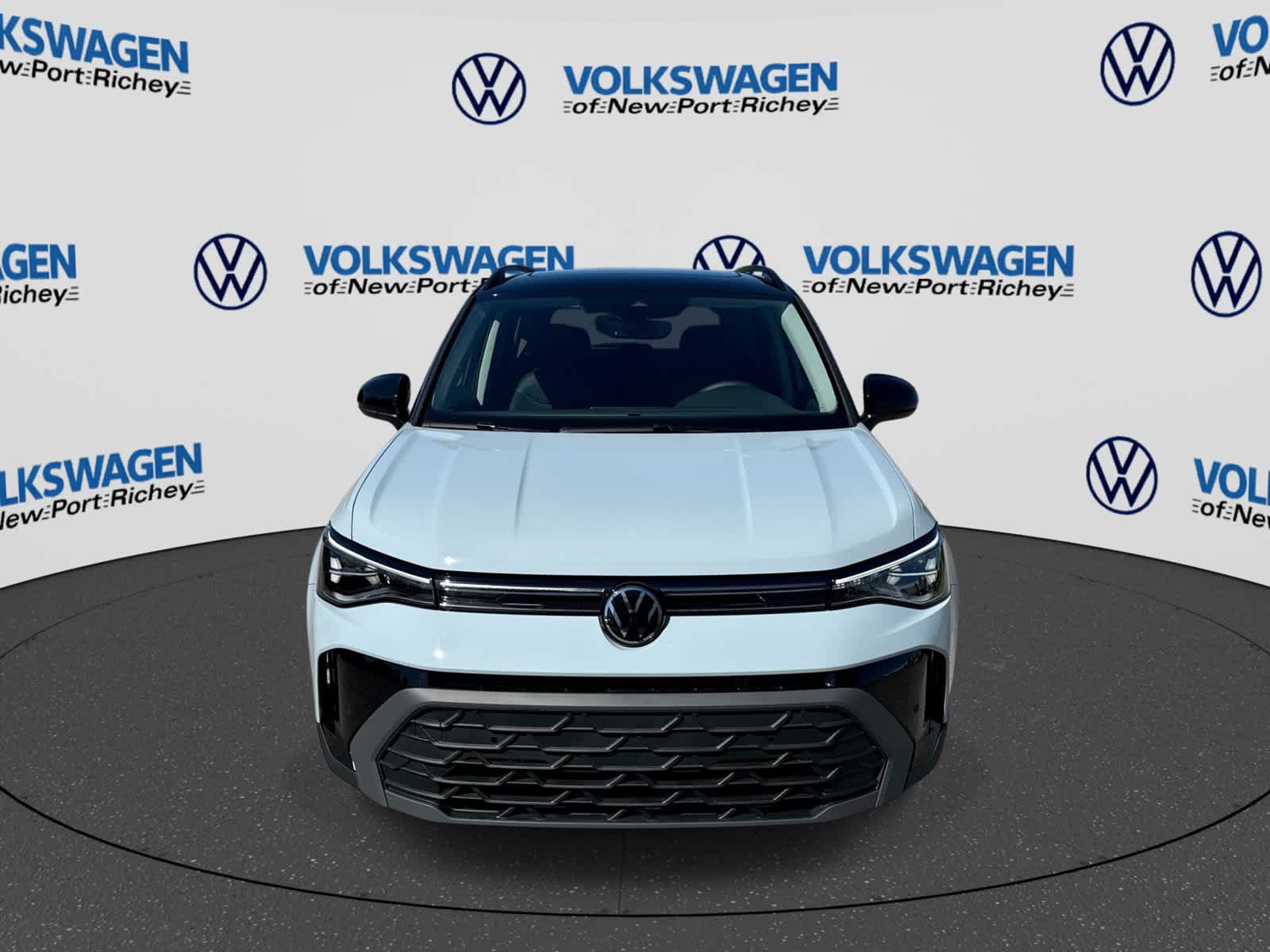 2027 Volkswagen Taos 1.5T SE Black